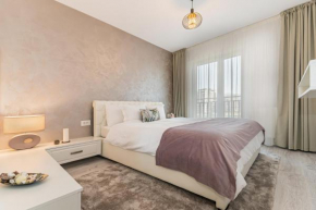 RentForComfort Apartment Ella 2